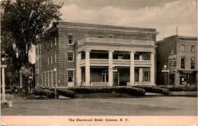 Second vintage postcard of The Sherwood Hotel exterior from a slightly different era